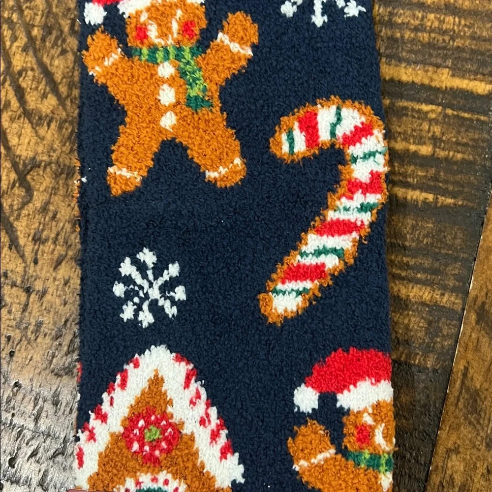 Wondershop Navy Holiday Socks with Gingerbread and Candy Cane